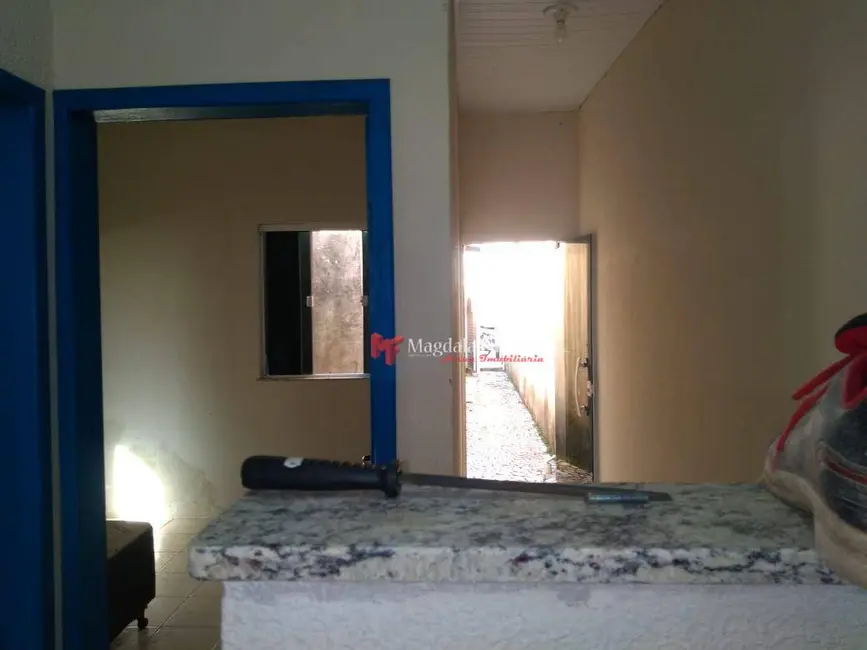 Foto 8 de Casa com 2 quartos à venda, 92m2 em Cabo Frio - RJ