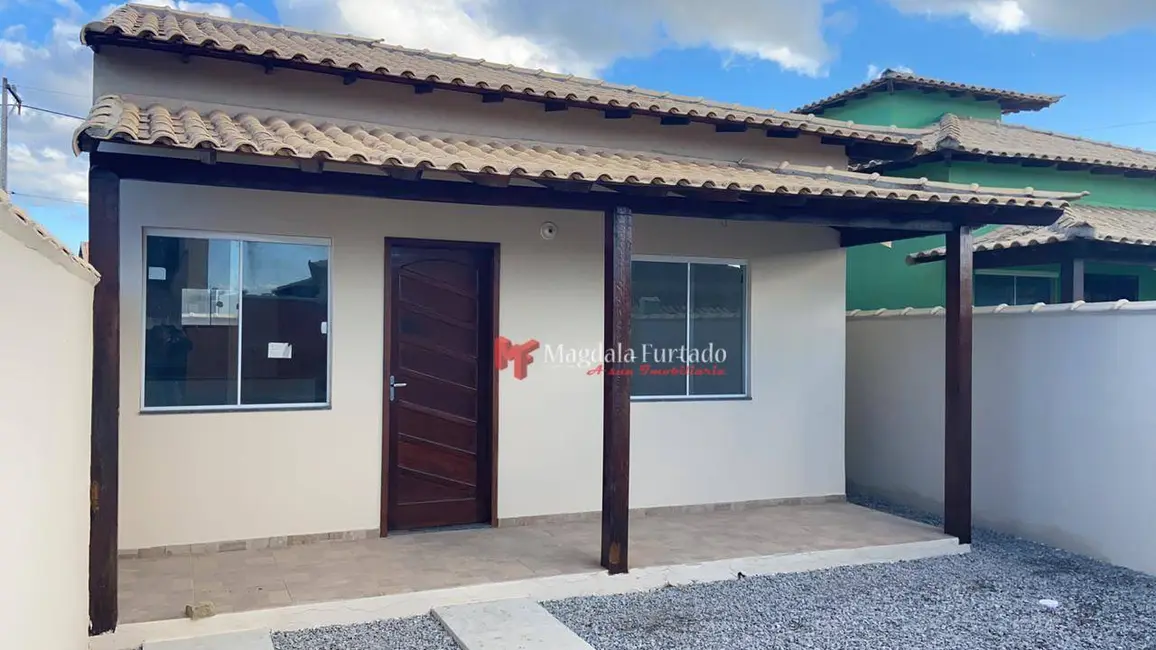 Foto 2 de Casa com 2 quartos à venda, 100m2 em Cabo Frio - RJ