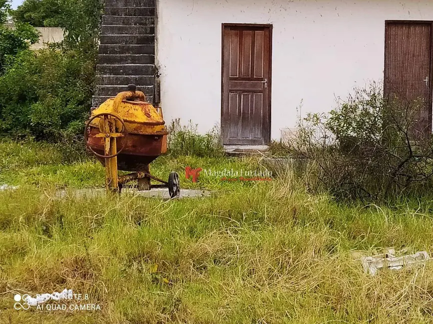 Foto 1 de Terreno / Lote à venda, 160m2 em Cabo Frio - RJ