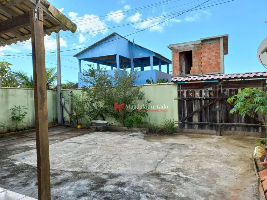 Foto 6 de Casa com 2 quartos à venda, 200m2 em Cabo Frio - RJ