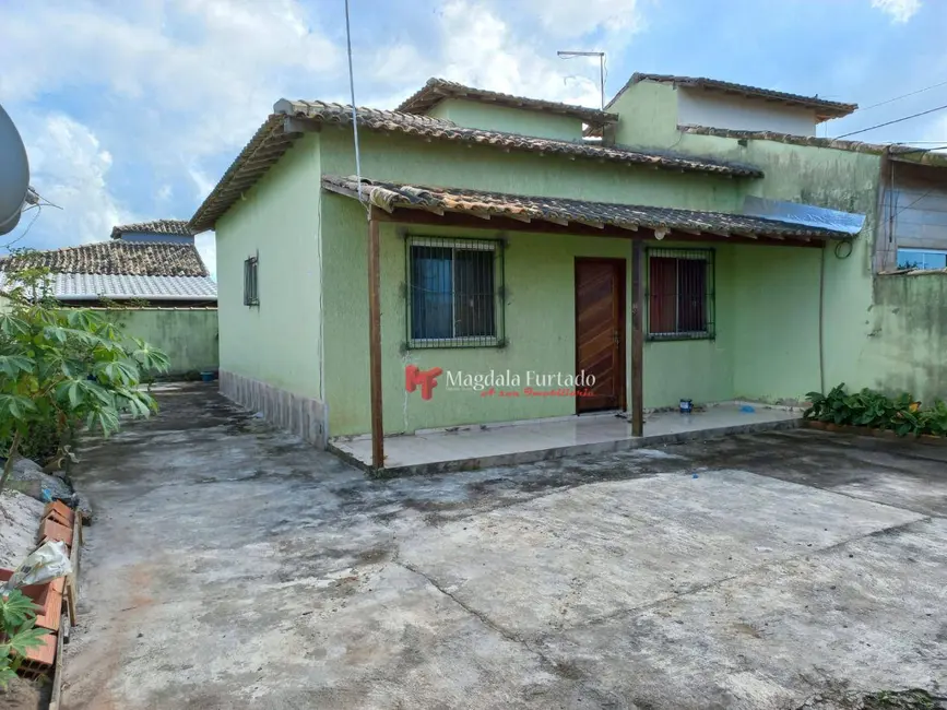 Foto 1 de Casa com 2 quartos à venda, 200m2 em Cabo Frio - RJ