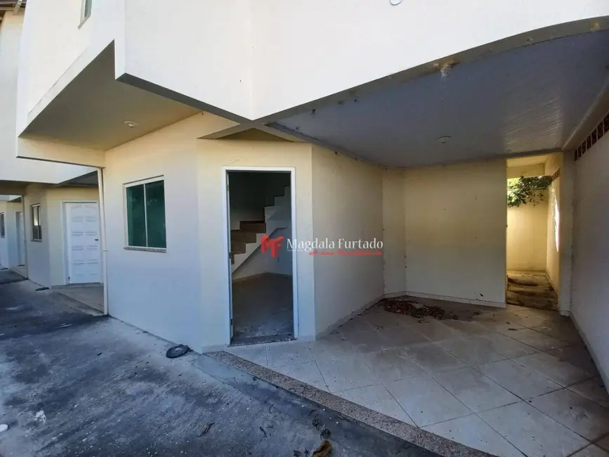 Foto 2 de Casa com 2 quartos à venda, 80m2 em Cabo Frio - RJ