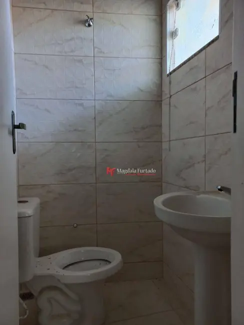 Foto 6 de Casa com 2 quartos à venda, 80m2 em Cabo Frio - RJ