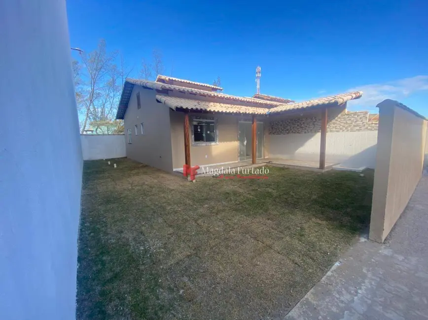 Foto 1 de Casa com 2 quartos à venda, 135m2 em Cabo Frio - RJ