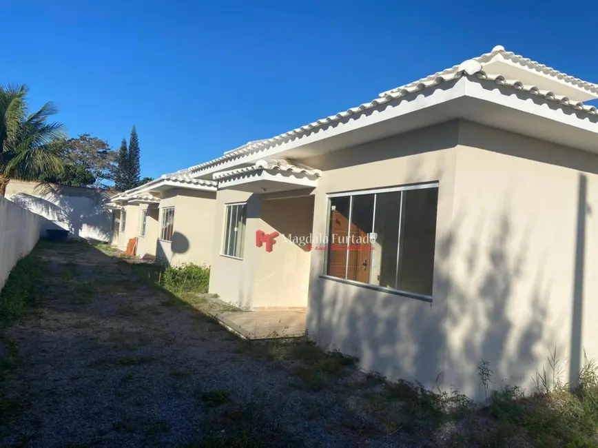 Foto 1 de Casa com 2 quartos à venda, 190m2 em Cabo Frio - RJ
