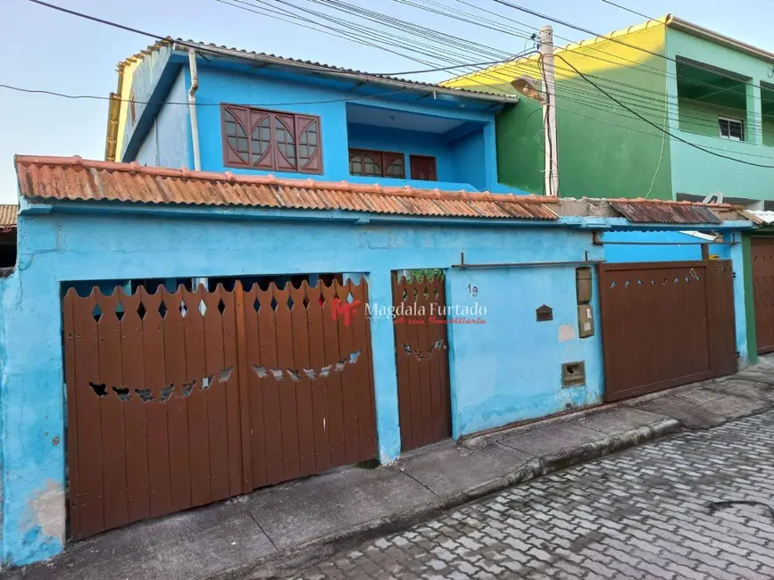 Foto 1 de Casa com 2 quartos à venda, 200m2 em Cabo Frio - RJ
