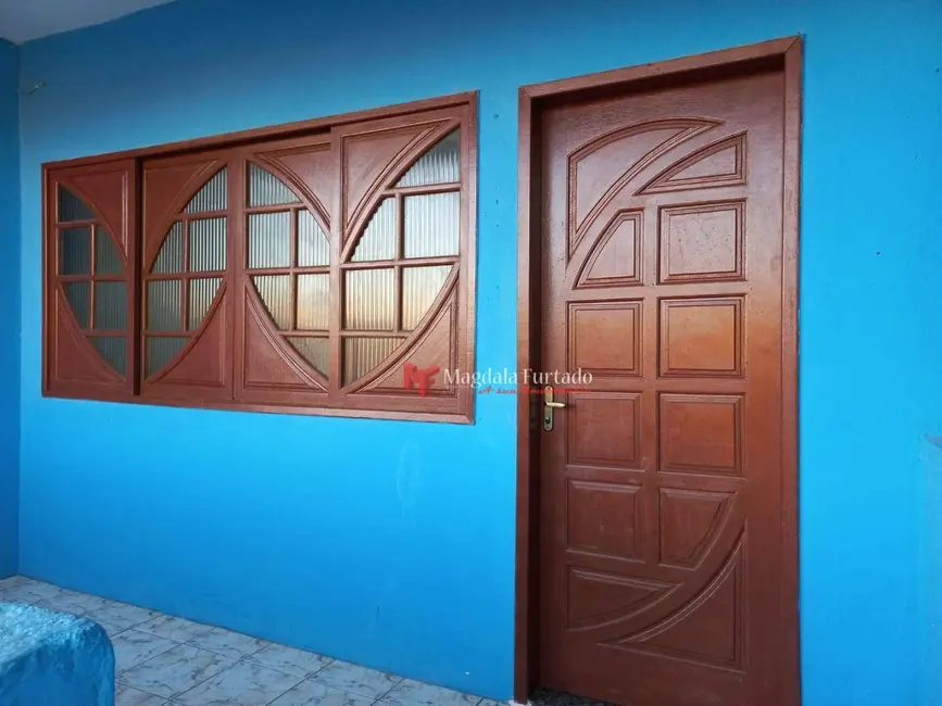 Foto 3 de Casa com 2 quartos à venda, 200m2 em Cabo Frio - RJ