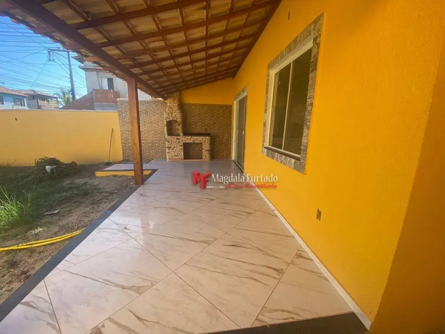 Foto 3 de Casa com 2 quartos à venda, 220m2 em Cabo Frio - RJ