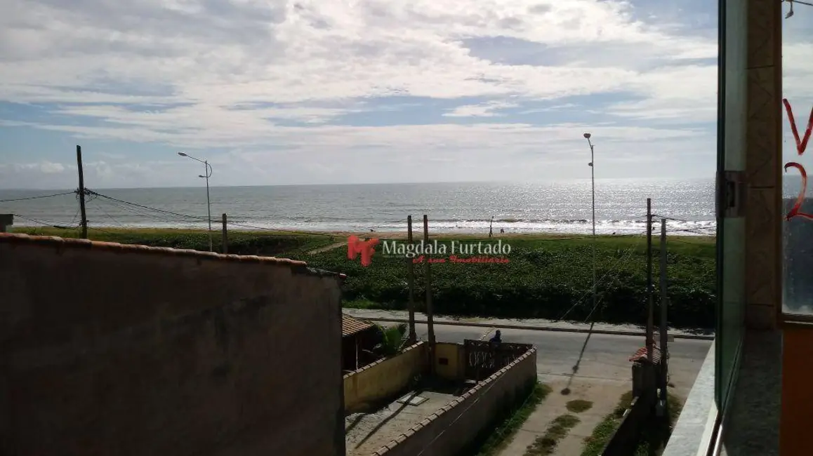 Foto 2 de Casa com 2 quartos à venda, 95m2 em Cabo Frio - RJ