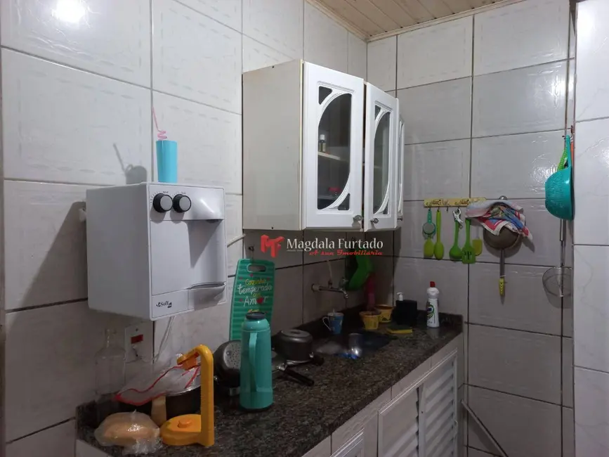 Foto 7 de Casa com 2 quartos à venda, 97m2 em Cabo Frio - RJ