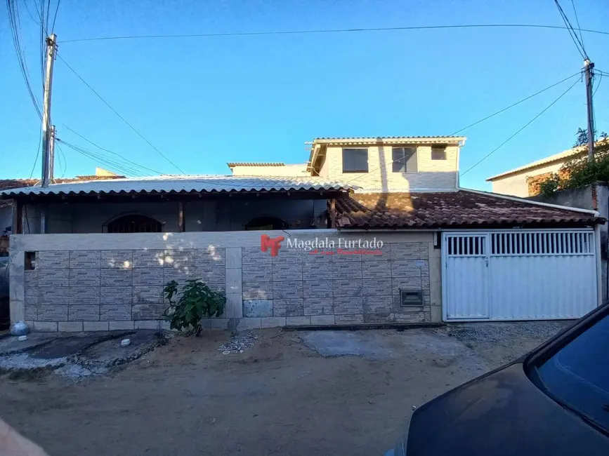 Foto 3 de Casa com 2 quartos à venda, 97m2 em Cabo Frio - RJ