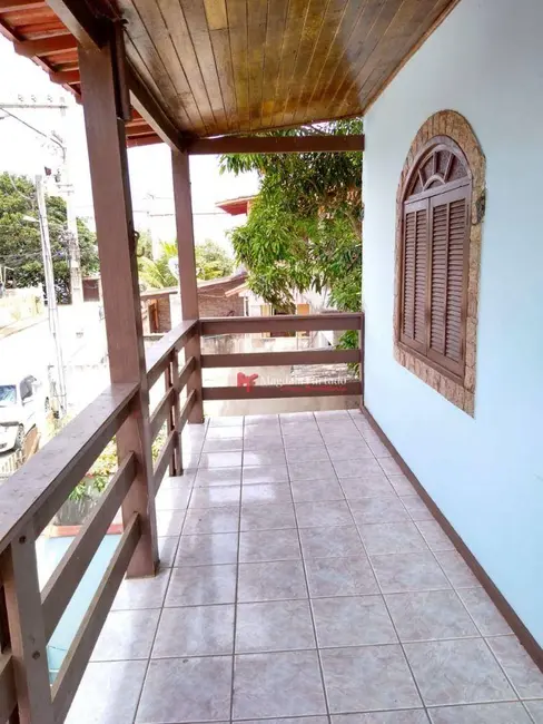 Casa com 3 quartos à venda, 180m2 em Aquarius (Tamoios), Cabo Frio - RJ - imagem 5 Foto 5 de Casa com 3 quartos à venda, 180m2 em Aquarius (Tamoios), Cabo Frio - RJ