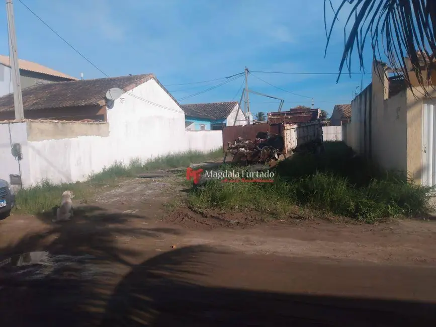 Foto 1 de Terreno / Lote à venda, 300m2 em Cabo Frio - RJ
