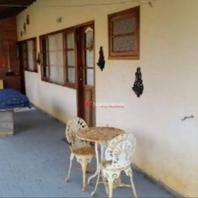 Foto 2 de Casa com 3 quartos à venda, 360m2 em Cabo Frio - RJ