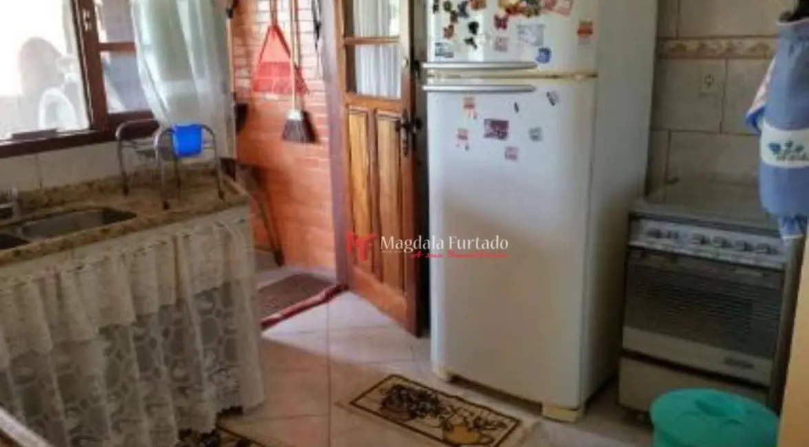 Foto 8 de Casa com 3 quartos à venda, 360m2 em Cabo Frio - RJ