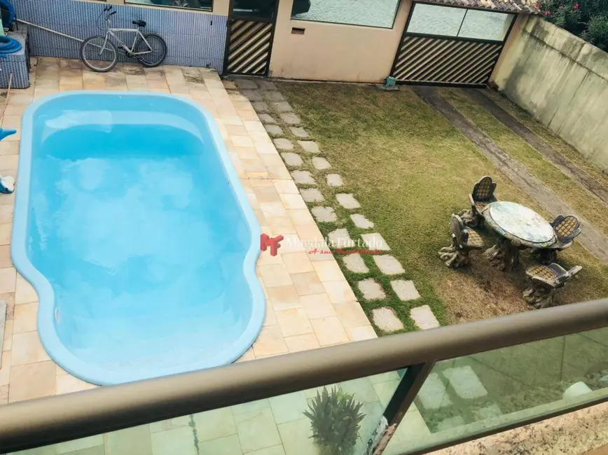 Foto 2 de Casa com 4 quartos à venda, 480m2 em Cabo Frio - RJ