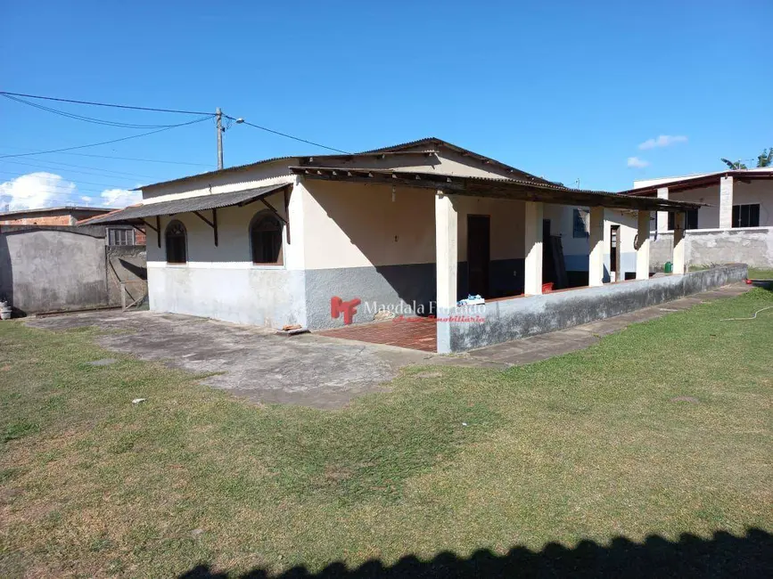 Foto 1 de Casa com 3 quartos à venda, 420m2 em Cabo Frio - RJ