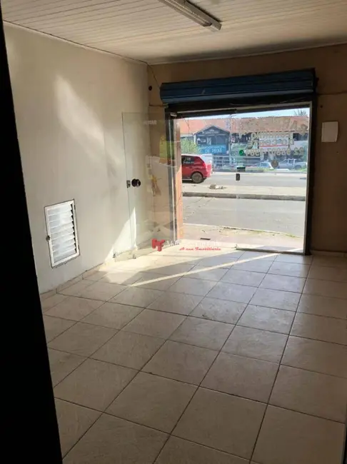 Loja à venda, 20m2 em Cabo Frio - RJ - imagem 8 Foto 8 de Loja à venda, 20m2 em Cabo Frio - RJ