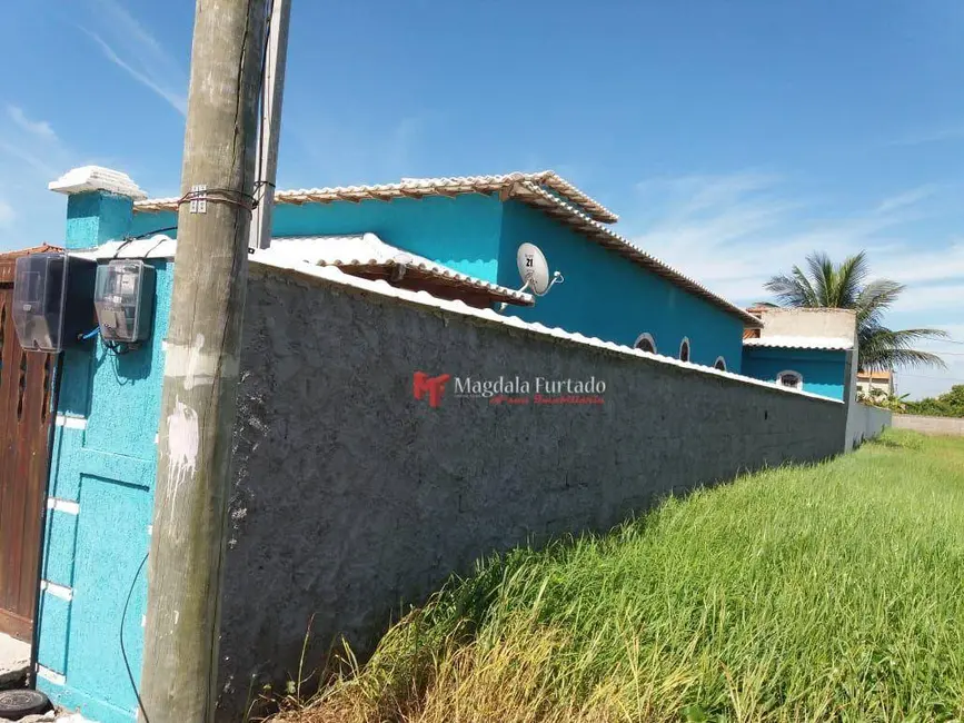 Casa com 3 quartos à venda, 300m2 em Cabo Frio - RJ - imagem 3 Foto 3 de Casa com 3 quartos à venda, 300m2 em Cabo Frio - RJ