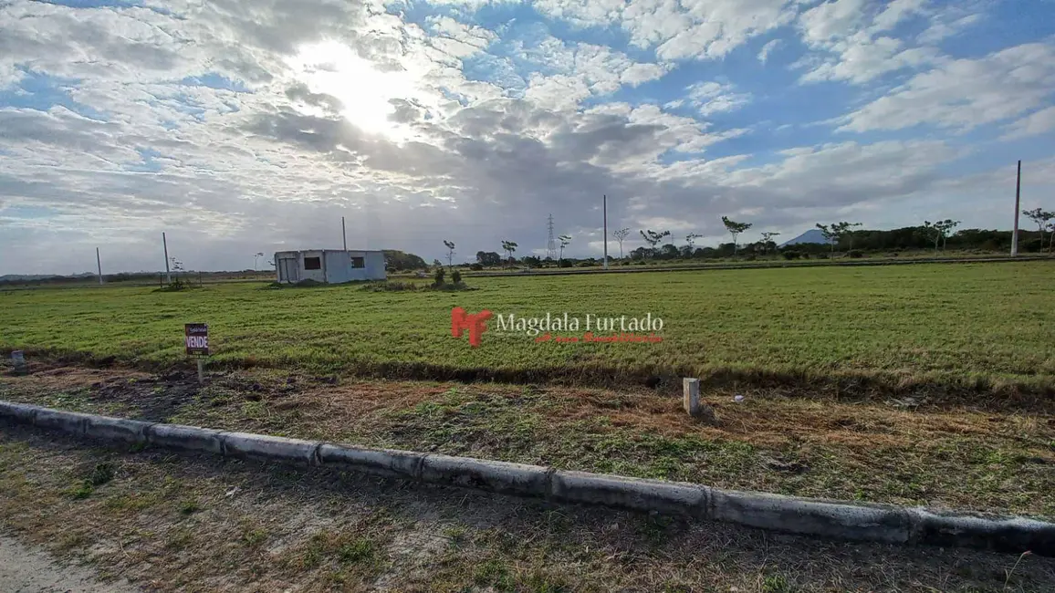 Foto 2 de Terreno / Lote à venda, 204m2 em Cabo Frio - RJ
