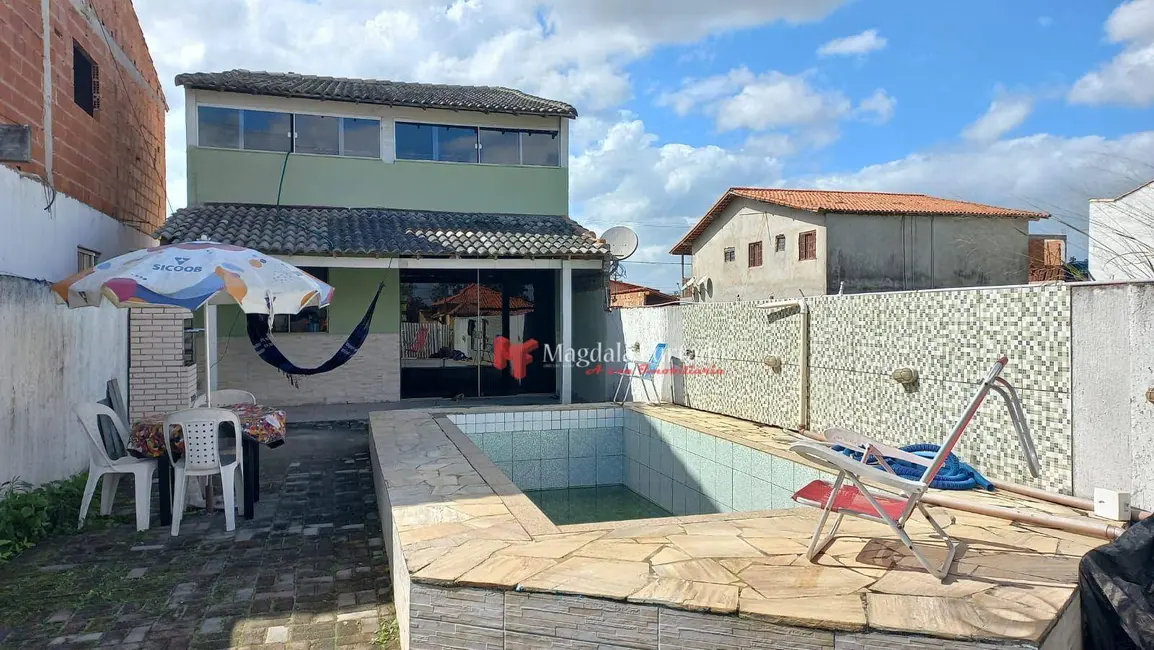 Foto 1 de Casa com 3 quartos à venda, 150m2 em Cabo Frio - RJ