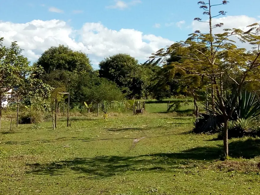 Foto 2 de Terreno / Lote à venda, 6000m2 em Cabo Frio - RJ