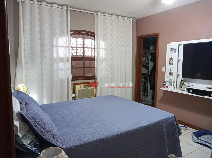 Casa com 3 quartos à venda, 420m2 em Cabo Frio - RJ - imagem 2 Foto 2 de Casa com 3 quartos à venda, 420m2 em Cabo Frio - RJ