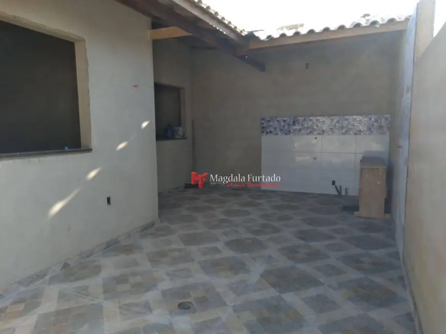 Foto 5 de Casa com 2 quartos à venda, 75m2 em Cabo Frio - RJ