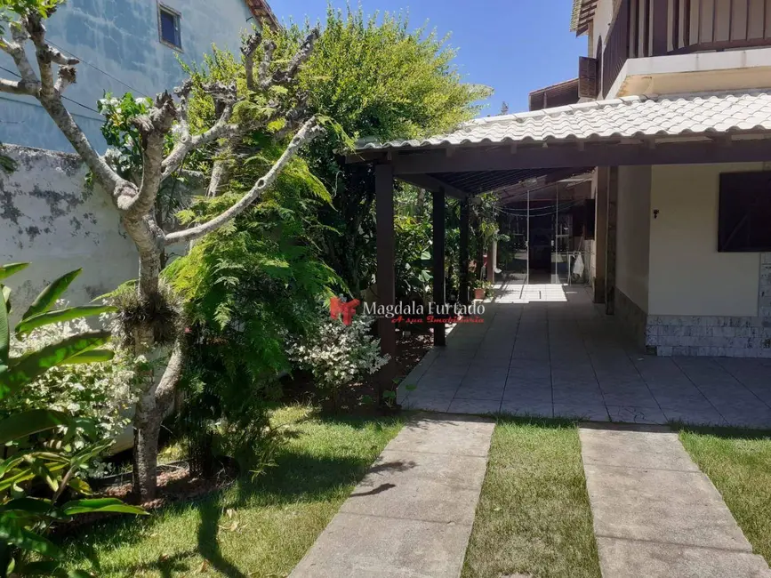 Foto 4 de Casa com 3 quartos à venda, 407m2 em Cabo Frio - RJ