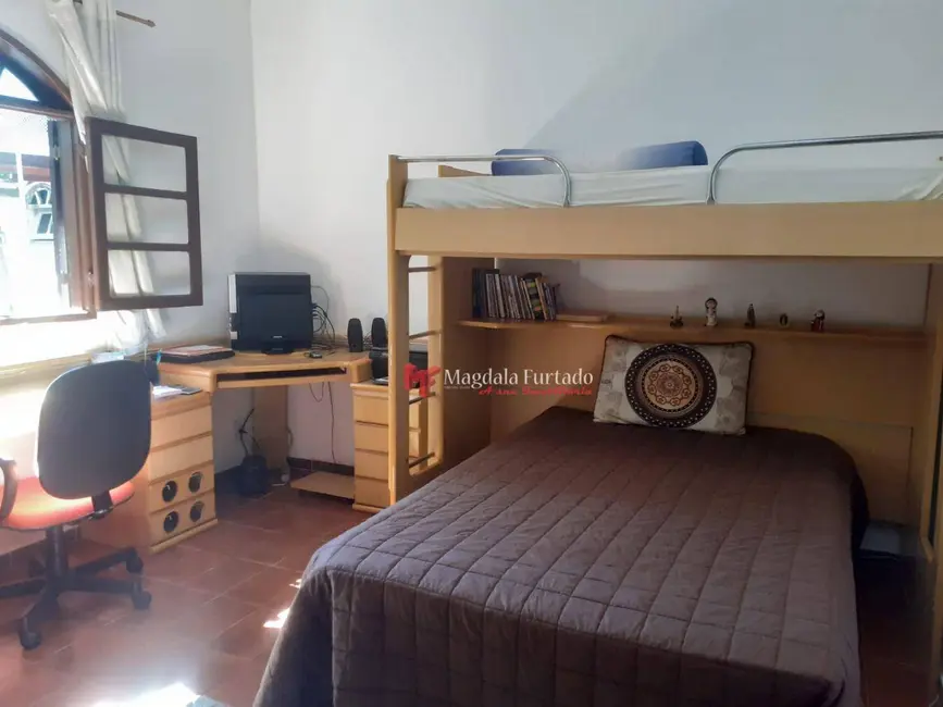 Foto 8 de Casa com 3 quartos à venda, 407m2 em Cabo Frio - RJ