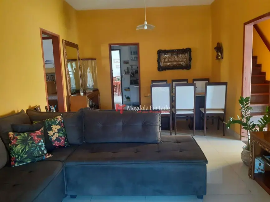 Foto 7 de Casa com 3 quartos à venda, 407m2 em Cabo Frio - RJ