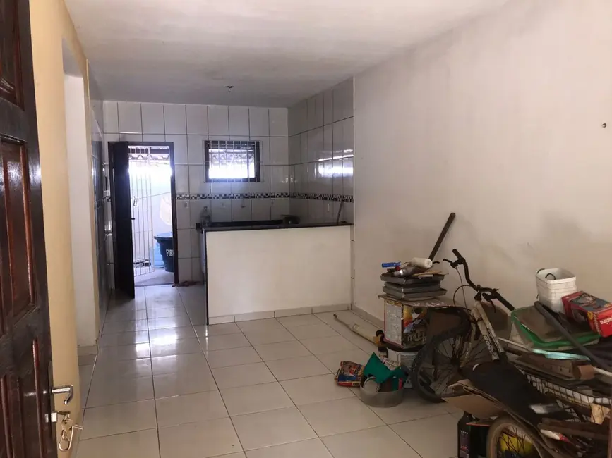 Foto 4 de Casa com 2 quartos à venda, 127m2 em Cabo Frio - RJ