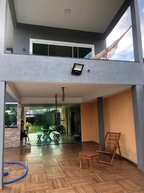 Casa com 2 quartos à venda, 360m2 em Cabo Frio - RJ - imagem 3 Foto 3 de Casa com 2 quartos à venda, 360m2 em Cabo Frio - RJ