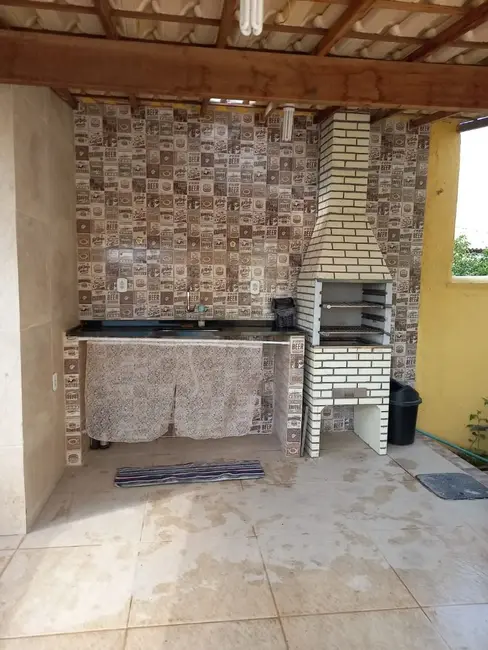 Casa com 2 quartos à venda, 170m2 em Cabo Frio - RJ - imagem 3 Foto 3 de Casa com 2 quartos à venda, 170m2 em Cabo Frio - RJ