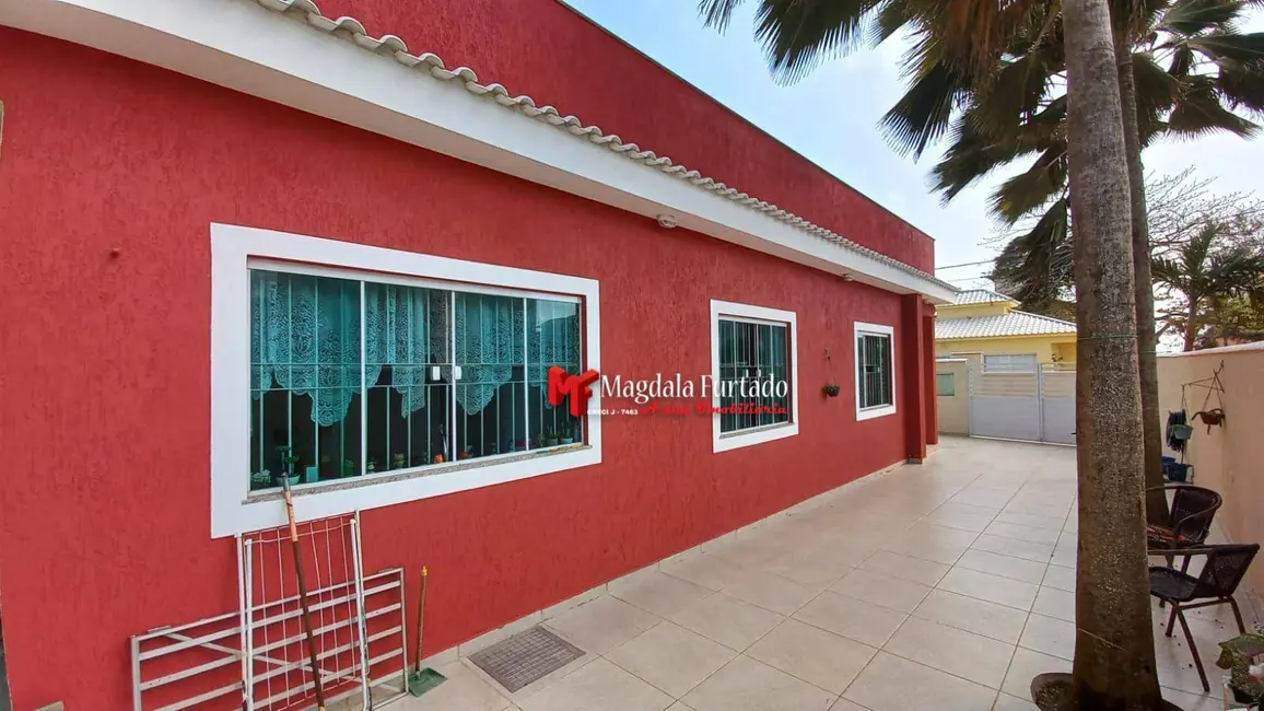 Foto 5 de Casa com 3 quartos à venda, 220m2 em Cabo Frio - RJ