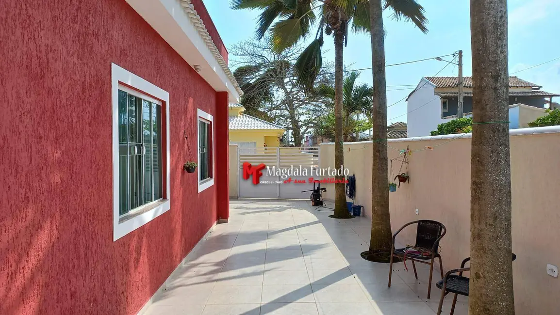 Foto 6 de Casa com 3 quartos à venda, 220m2 em Cabo Frio - RJ