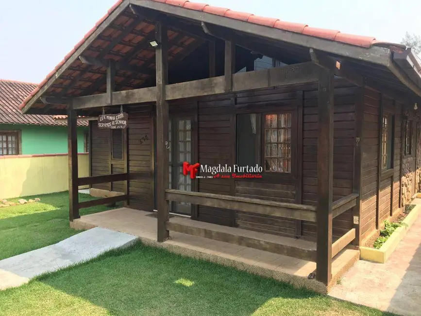 Foto 1 de Casa com 3 quartos à venda, 360m2 em Cabo Frio - RJ