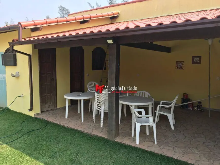 Foto 6 de Casa com 3 quartos à venda, 360m2 em Cabo Frio - RJ