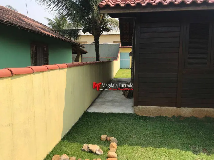 Foto 3 de Casa com 3 quartos à venda, 360m2 em Cabo Frio - RJ