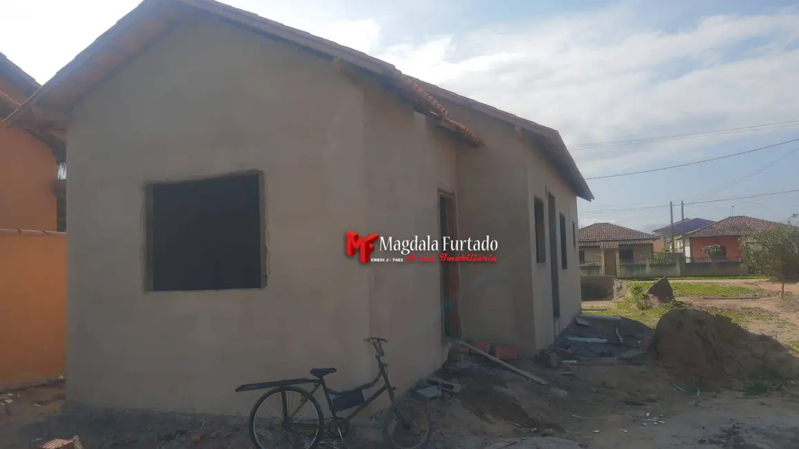 Foto 2 de Casa com 2 quartos à venda, 164m2 em Cabo Frio - RJ