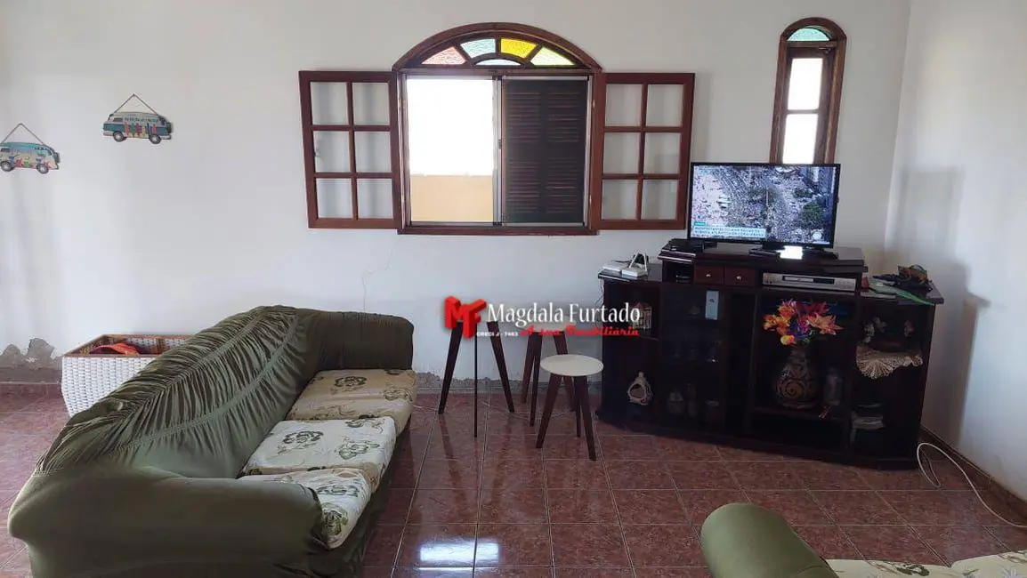 Foto 5 de Casa com 4 quartos à venda, 420m2 em Cabo Frio - RJ