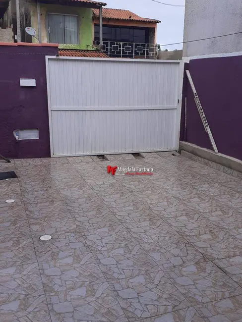 Foto 2 de Casa com 2 quartos à venda, 109m2 em Cabo Frio - RJ