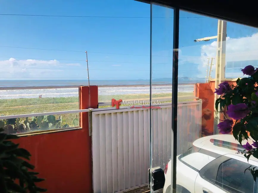 Foto 6 de Casa com 4 quartos à venda, 342m2 em Cabo Frio - RJ