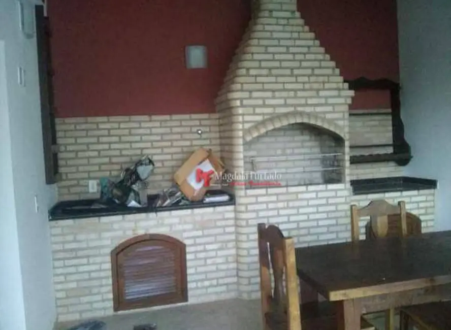 Foto 3 de Casa com 3 quartos à venda, 300m2 em Araruama - RJ