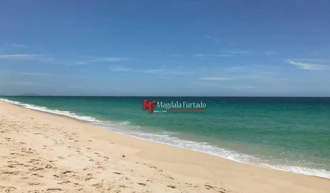 Foto 6 de Casa com 3 quartos à venda, 300m2 em Araruama - RJ