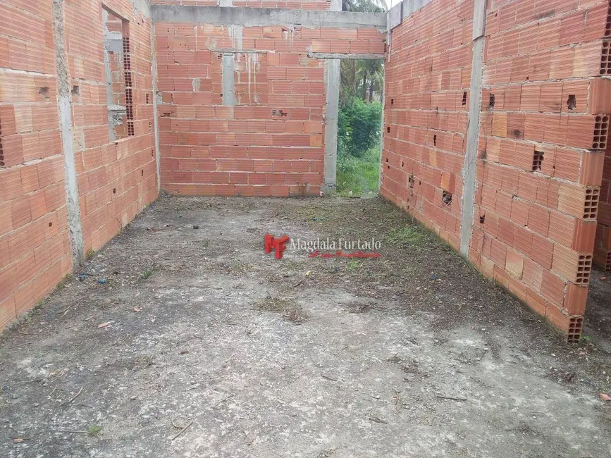 Foto 5 de Casa com 2 quartos à venda, 200m2 em Cabo Frio - RJ