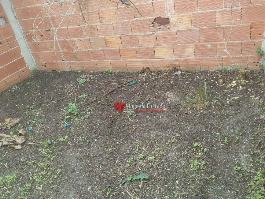 Foto 9 de Casa com 2 quartos à venda, 200m2 em Cabo Frio - RJ