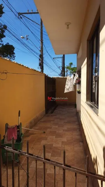 Foto 3 de Casa com 2 quartos à venda, 92m2 em Cabo Frio - RJ