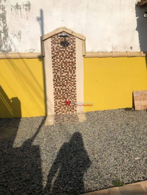 Casa com 2 quartos à venda, 97m2 em Cabo Frio - RJ - imagem 4 Foto 4 de Casa com 2 quartos à venda, 97m2 em Cabo Frio - RJ