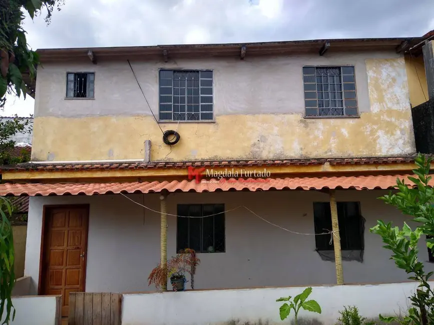 Foto 1 de Casa com 3 quartos à venda, 400m2 em Casimiro De Abreu - RJ